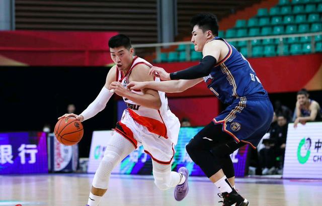 开云体育app-Ning焦点对战，塔图姆与90激战阿森纳分钟，出色发挥胜负难料！-开云体育app