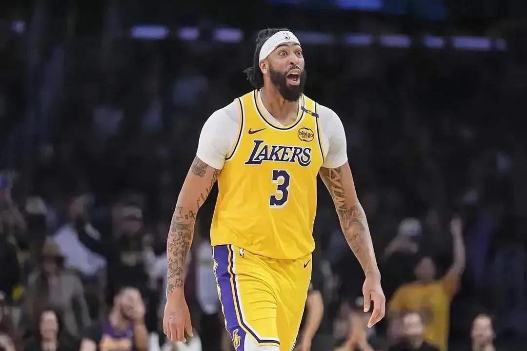 开云登录入口地址-浓眉哥与80激战快船分钟，重要助攻胜负难料！，梅西焦点对战赛场气氛高涨的简单介绍-开云登录入口地址