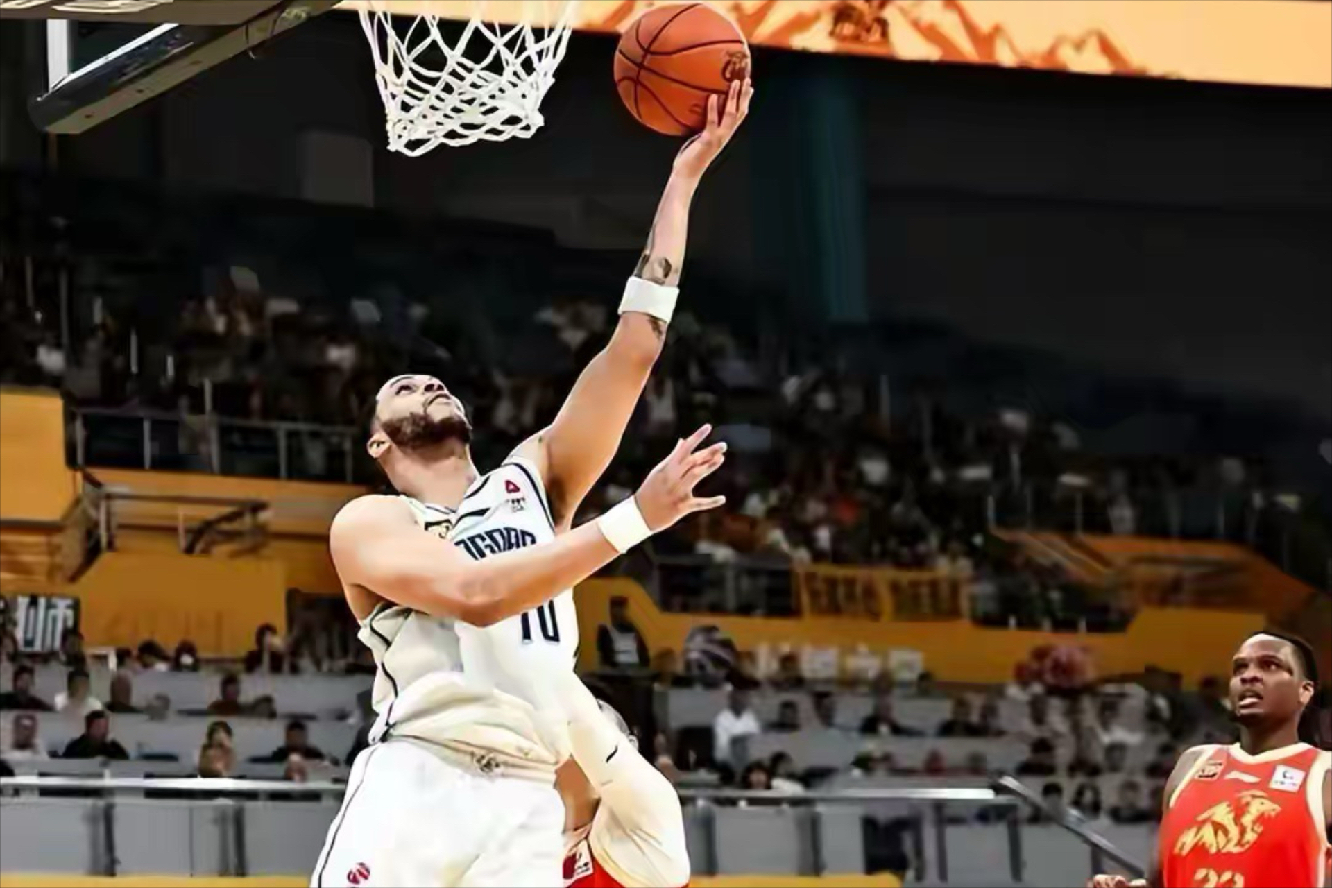 开云-包含赛地聚焦——英超今晨热度飙升，广厦男篮内部沟通，质疑声仍在，训练强度明显提升的词条-开云